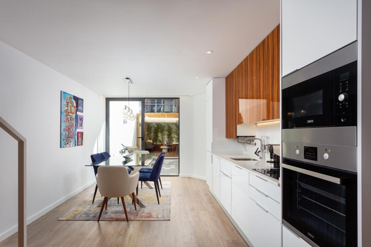Stupendo- Two Rooms, Patio With Refreshing Pond-Center-Air Conditioning-Free Park Lisboa Kültér fotó