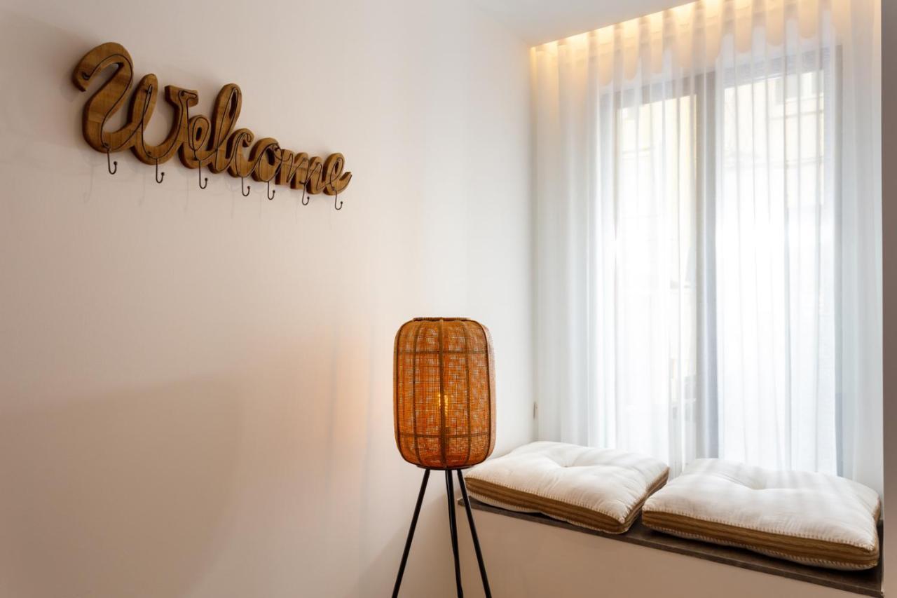 Stupendo- Two Rooms, Patio With Refreshing Pond-Center-Air Conditioning-Free Park Lisboa Kültér fotó